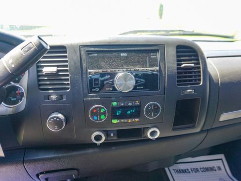 Used 2008 GMC Sierra 1500 SLE w/ Power Pack Plus AWD/4WD image 12