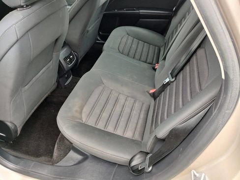 Used 2018 Ford Fusion SE w/ Fusion SE Technology Package image 20