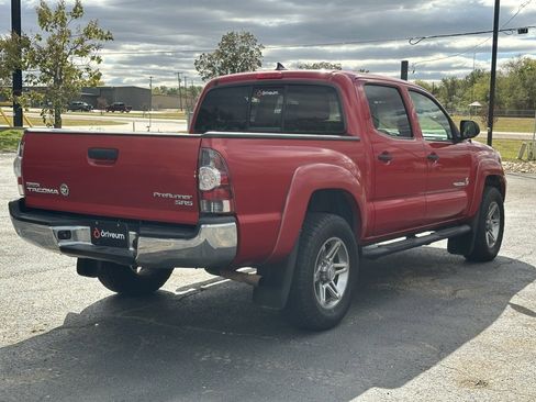 Used 2012 Toyota Tacoma PreRunner image 7