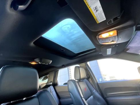 Used 2024 Dodge Durango GT image 13