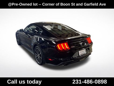 Used 2018 Ford Mustang Coupe w/ Equipment Group 101A RWD image 3
