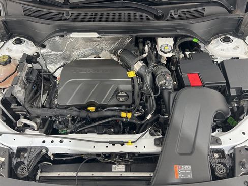 Used 2025 Chevrolet Trax LS image 25