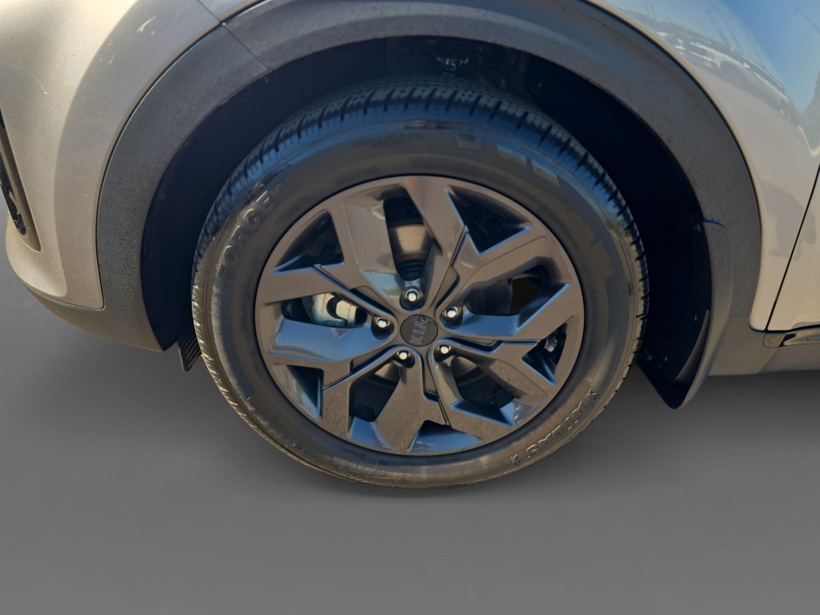 Used 2022 Kia Sportage Nightfall Edition FWD image 9