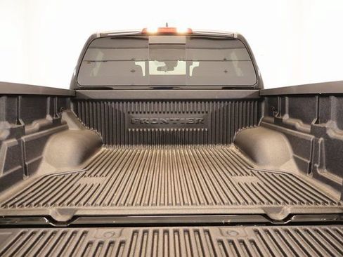 New 2026 Nissan Frontier PRO-4X w/ Tow Package AWD/4WD image 25