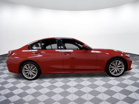 Used 2023 BMW 330i Sedan w/ Premium Package image 7