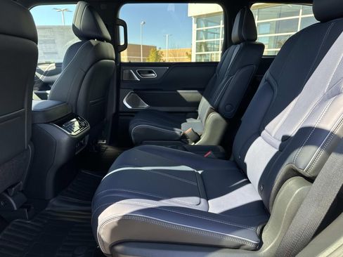 New 2026 INFINITI QX80 4WD w/ Sport Exterior Package image 9