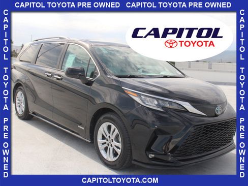 Used 2021 Toyota Sienna XSE w/ XSE Plus Package AWD/4WD image 1