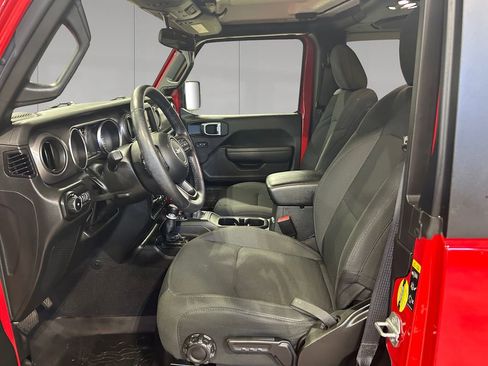 Used 2022 Jeep Wrangler Sport AWD/4WD image 10