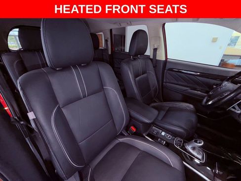 Used 2018 Mitsubishi Outlander GT image 12