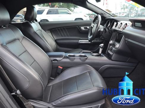 Used 2018 Ford Mustang GT Premium RWD image 11