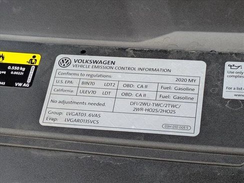 Used 2020 Volkswagen Atlas Cross Sport SEL Premium image 25