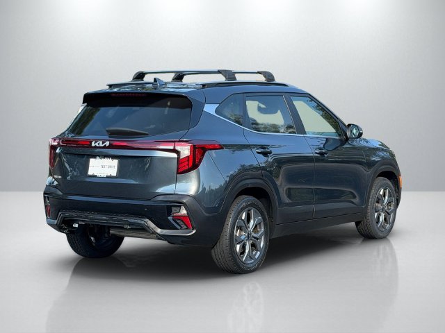 Certified 2025 Kia Seltos S FWD image 9
