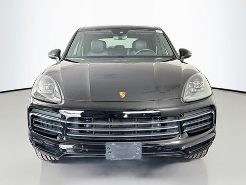 Used 2023 Porsche Cayenne Platinum Edition AWD/4WD image 2