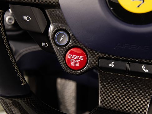 Certified 2020 Ferrari Portofino RWD image 23