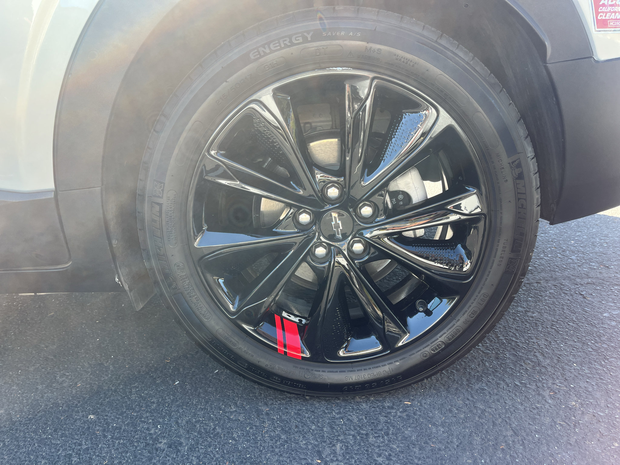 Used 2023 Chevrolet Bolt EUV Premier w/ Sun & Sound Package FWD image 16