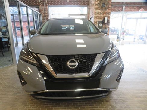 Used 2024 Nissan Murano SL image 2