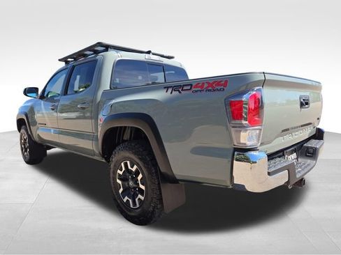 Used 2023 Toyota Tacoma TRD Off-Road AWD/4WD image 9