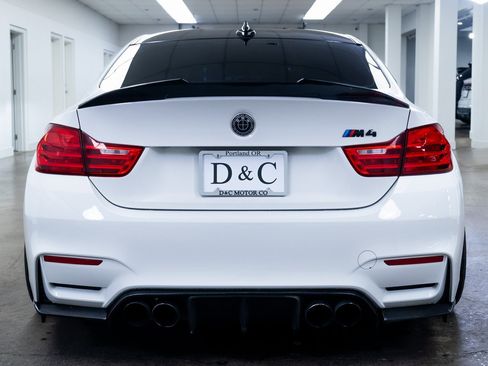 Used 2015 BMW M4 Coupe image 6