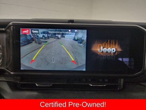 Used 2024 Jeep Wrangler Unlimited Rubicon 4xe image 18