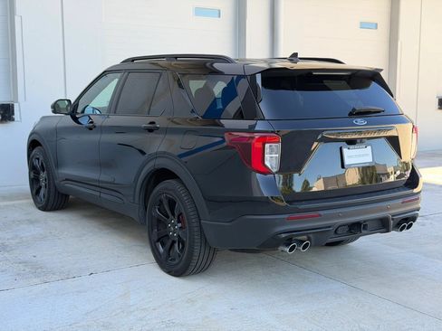 Used 2023 Ford Explorer ST w/ Equipment Group 401A AWD/4WD image 4