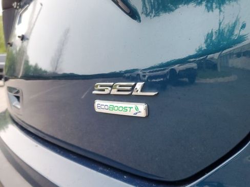 Used 2020 Ford Edge SEL w/ Convenience Package image 8