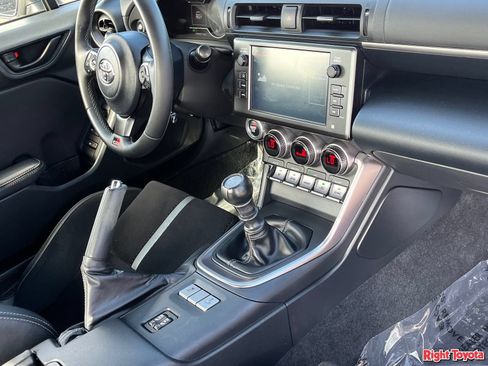 Certified 2025 Toyota GR86 Premium w/ ALL Weather Mat Package (TMS) RWD image 13