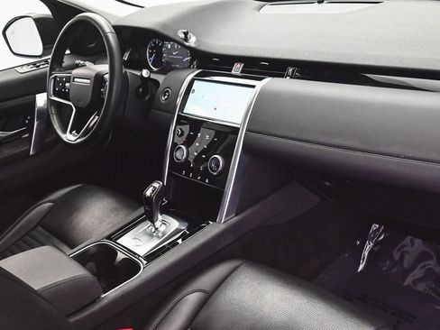 Used 2023 Land Rover Discovery Sport S image 36