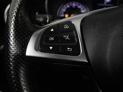 Used 2015 Mercedes-Benz C 300 4MATIC Sedan image 29