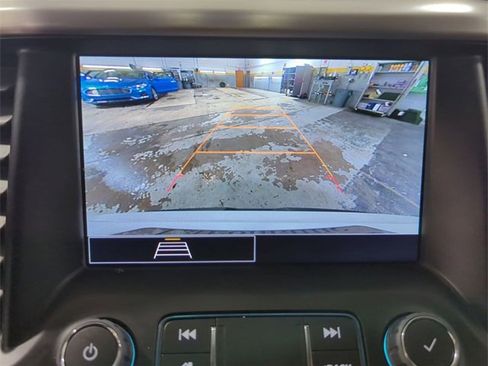 Certified 2023 GMC Acadia SLE image 15