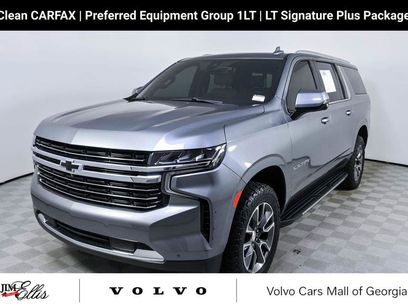 Used 2022 Chevrolet Suburban LT w/ LT Signature Plus Package
