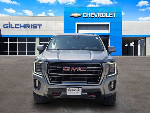 Used 2024 GMC Yukon AT4 w/ AT4 Premium Package AWD/4WD image 2