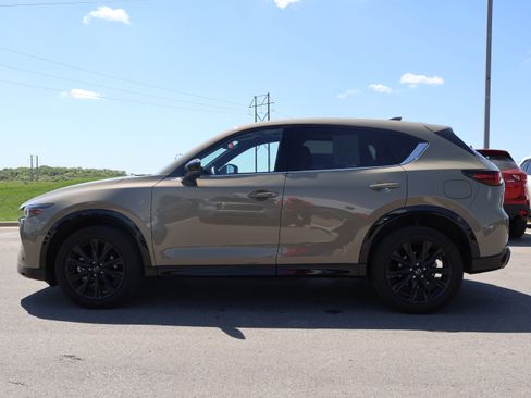 Used 2024 MAZDA CX-5 Carbon Edition AWD/4WD image 4