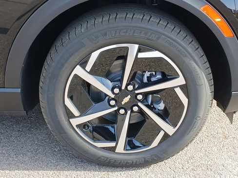 New 2026 Chevrolet Equinox EV LT w/ Comfort Package FWD image 33