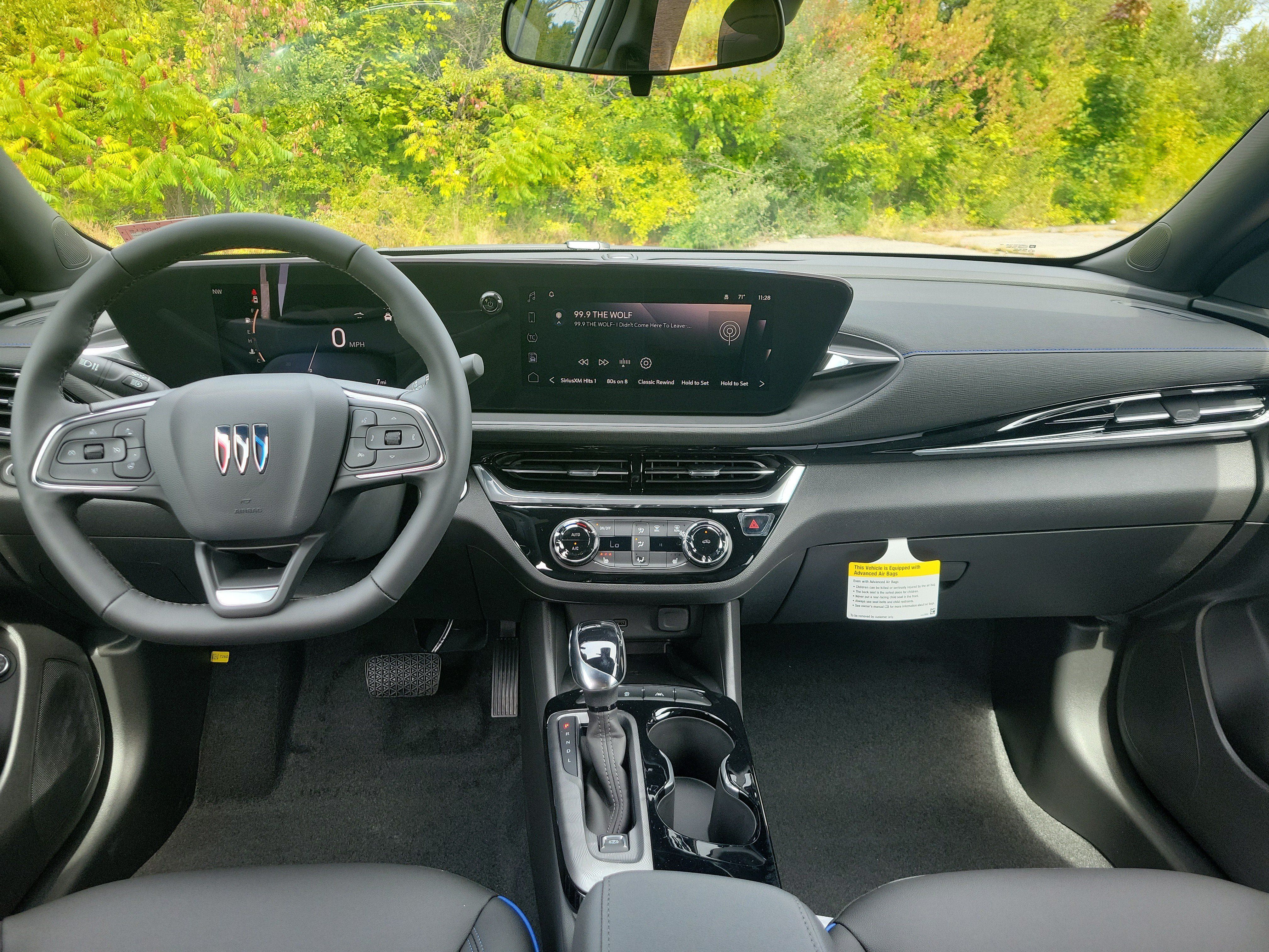 New 2026 Buick Envista Sport Touring w/ Convenience I Package FWD image 3