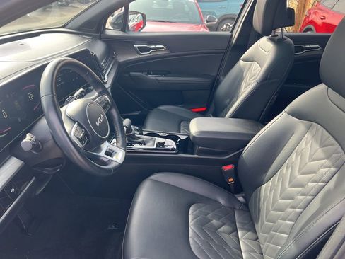 Used 2024 Kia Sportage X-Line w/ X-Line Premium Package image 4