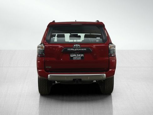 Used 2022 Toyota 4Runner TRD Off-Road Premium image 5