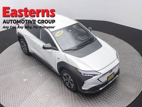 Used 2023 Subaru Solterra AWD image 3