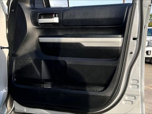 Used 2021 Toyota Tundra SR5 w/ Trail Edition image 23