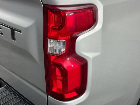 Used 2022 Chevrolet Silverado 1500 LT Trail Boss w/ Bed Protection Package image 32