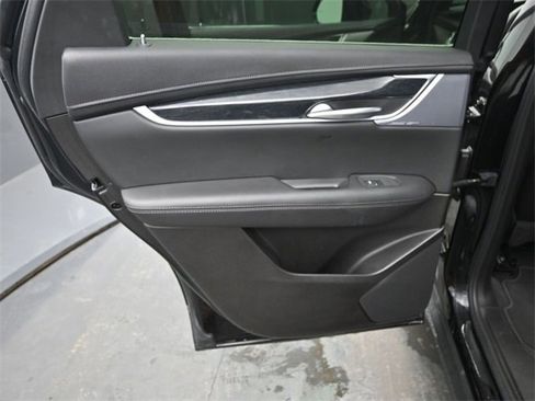 Certified 2025 Cadillac XT5 Premium Luxury image 14