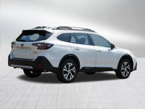 Used 2021 Subaru Outback Touring w/ Popular Package #2 AWD/4WD image 7
