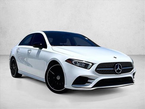 Certified 2022 Mercedes-Benz A 220 image 12