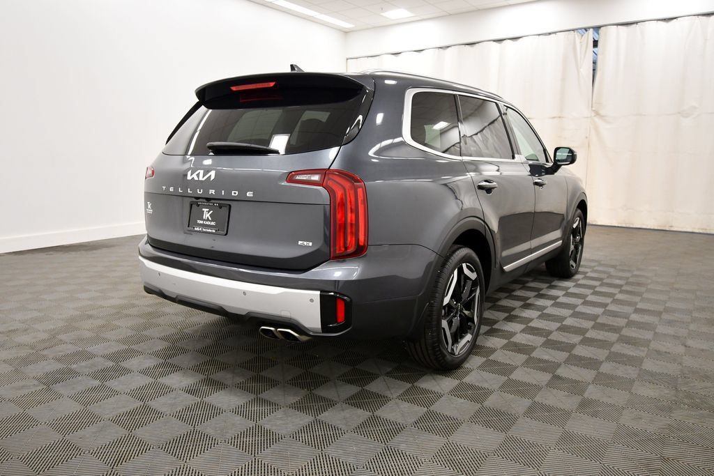 Certified 2024 Kia Telluride S w/ S Sunroof Package AWD/4WD image 8