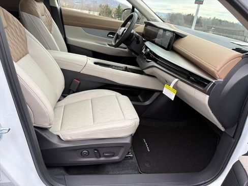 New 2026 Nissan Murano Platinum w/ Cargo Package image 19