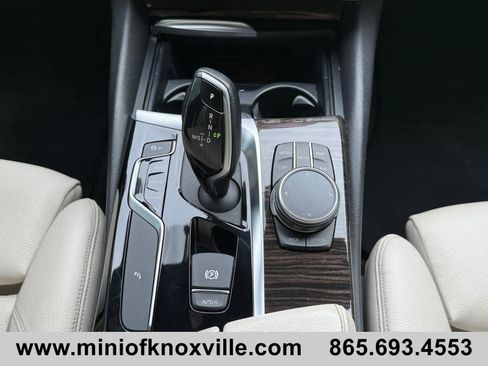 Used 2019 BMW 530i w/ Convenience Package RWD image 21