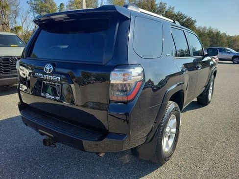 Used 2024 Toyota 4Runner SR5 image 10