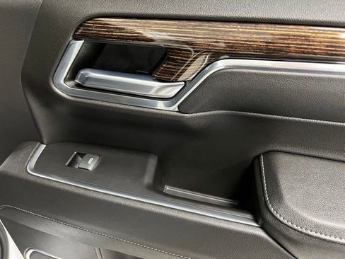 Used 2023 GMC Sierra 1500 Elevation image 39