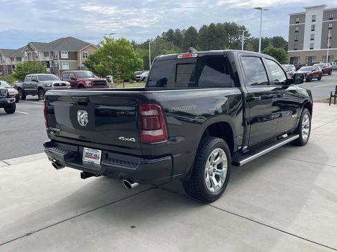 Used 2022 RAM 1500 Big Horn AWD/4WD image 6