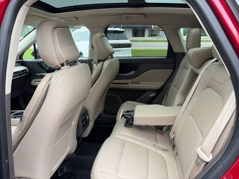 Used 2020 Lincoln Corsair FWD w/ Premium Package image 22