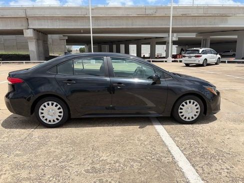 Used 2021 Toyota Corolla LE FWD image 6